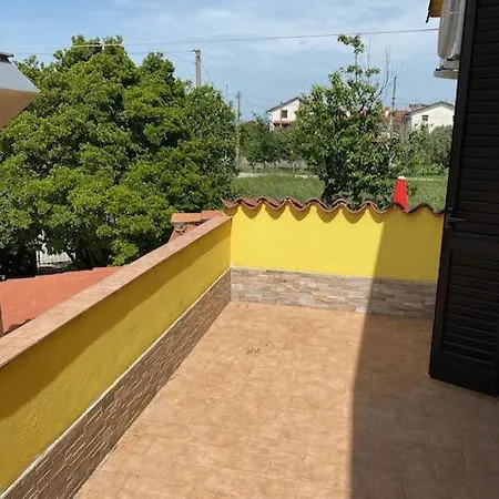 مزرعة للإقامة Agriturismo La Figarola Fossalon