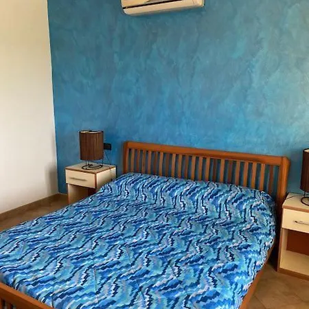 مزرعة للإقامة Agriturismo La Figarola