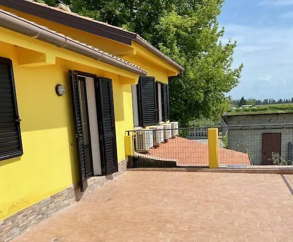 Κατάλυμα σε φάρμα Agriturismo La Figarola *